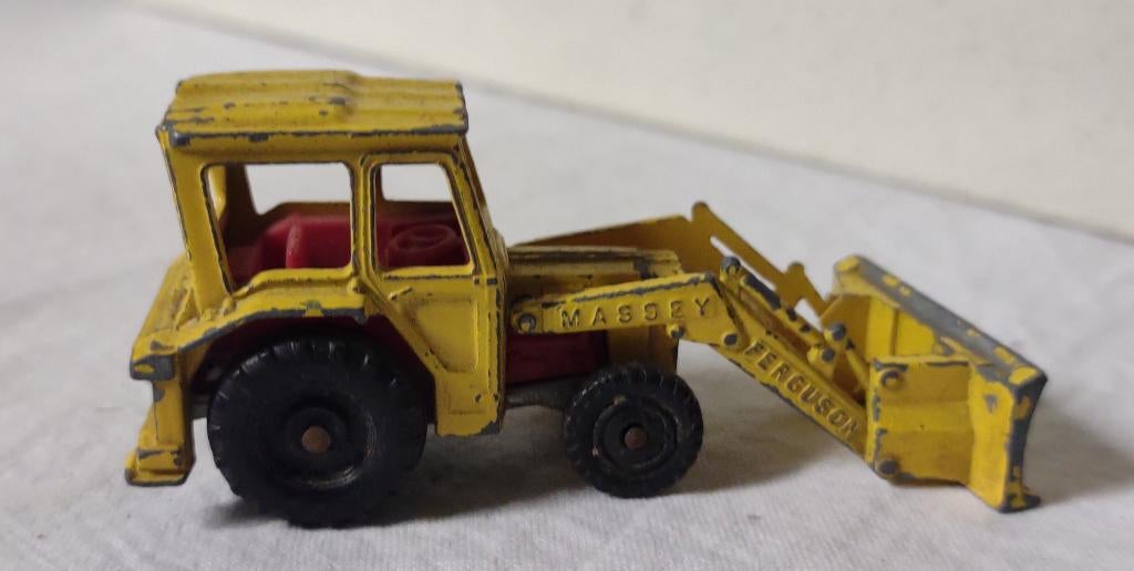 Corgi Juniors #3303 Massey Ferguson Tractor Shovel uit 1977, Ophalen of Verzenden, Gebruikt, Auto, Corgi