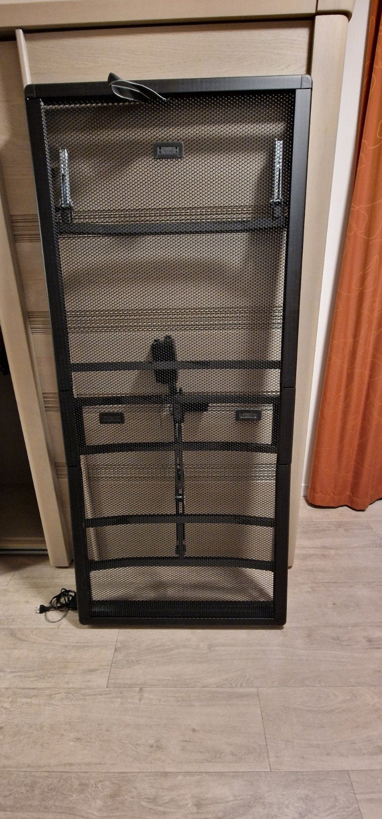 Auping Essential – met Elektrische Spiraalbodem (90 x 200), Huis en Inrichting, Ophalen, Verstelbaar, 90 cm, Eenpersoons