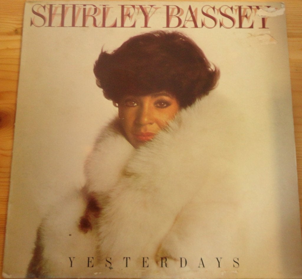Shirley Bassey-Yesterdays (LP), LP, Gebruikt, Pop, Ophalen of Verzenden