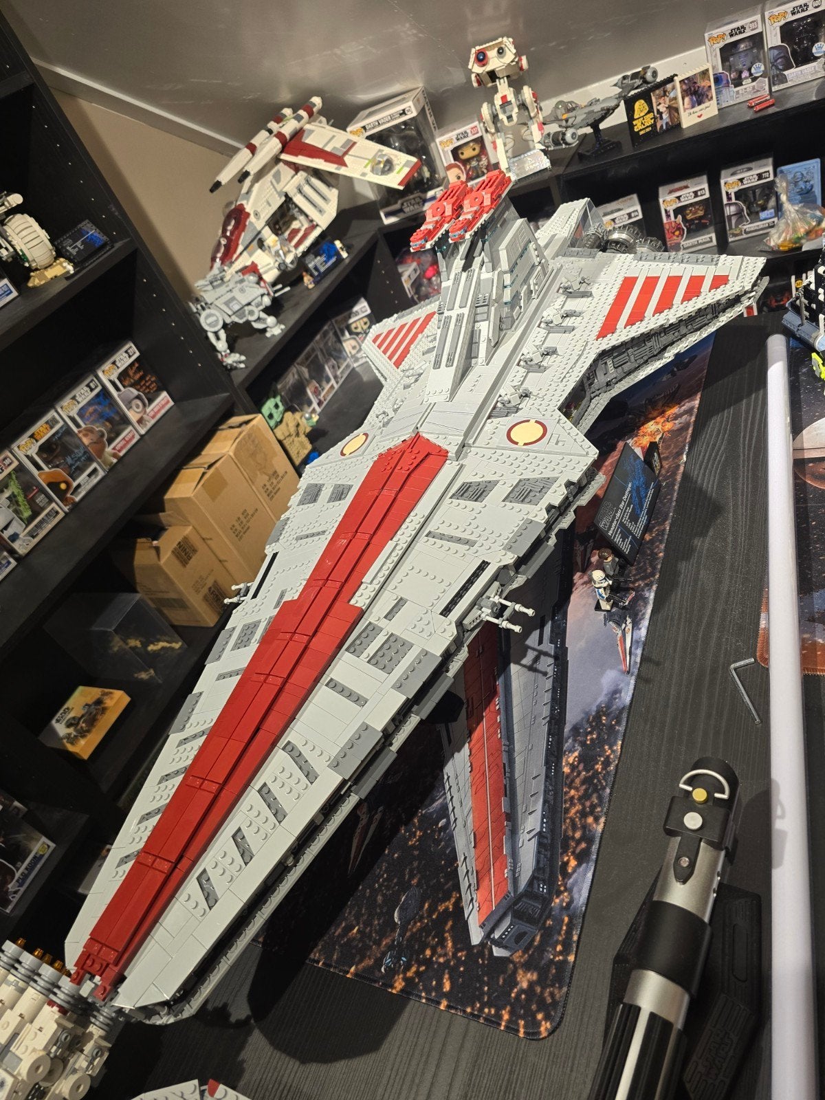 Lego Star Wars UCS Venator met minifiguren en doos, Verzamelen, Ophalen of Verzenden, Zo goed als nieuw