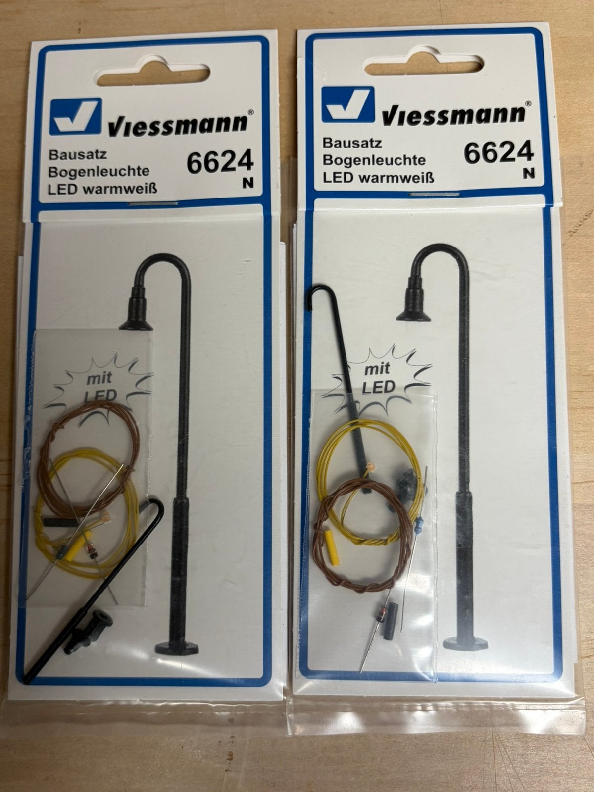 2 viessmann straat lantarens nieuw, Ophalen of Verzenden, Zo goed als nieuw