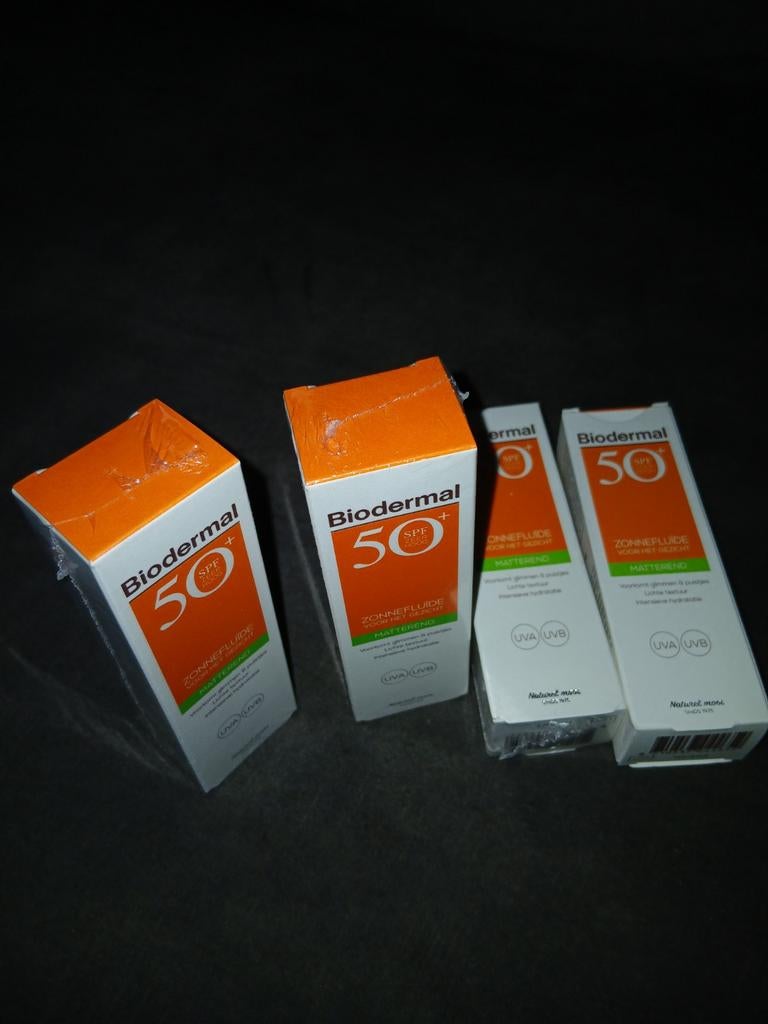 Zonnecreme Biodermal 50 SPF+, Ophalen of Verzenden, Nieuw, Gehele gezicht