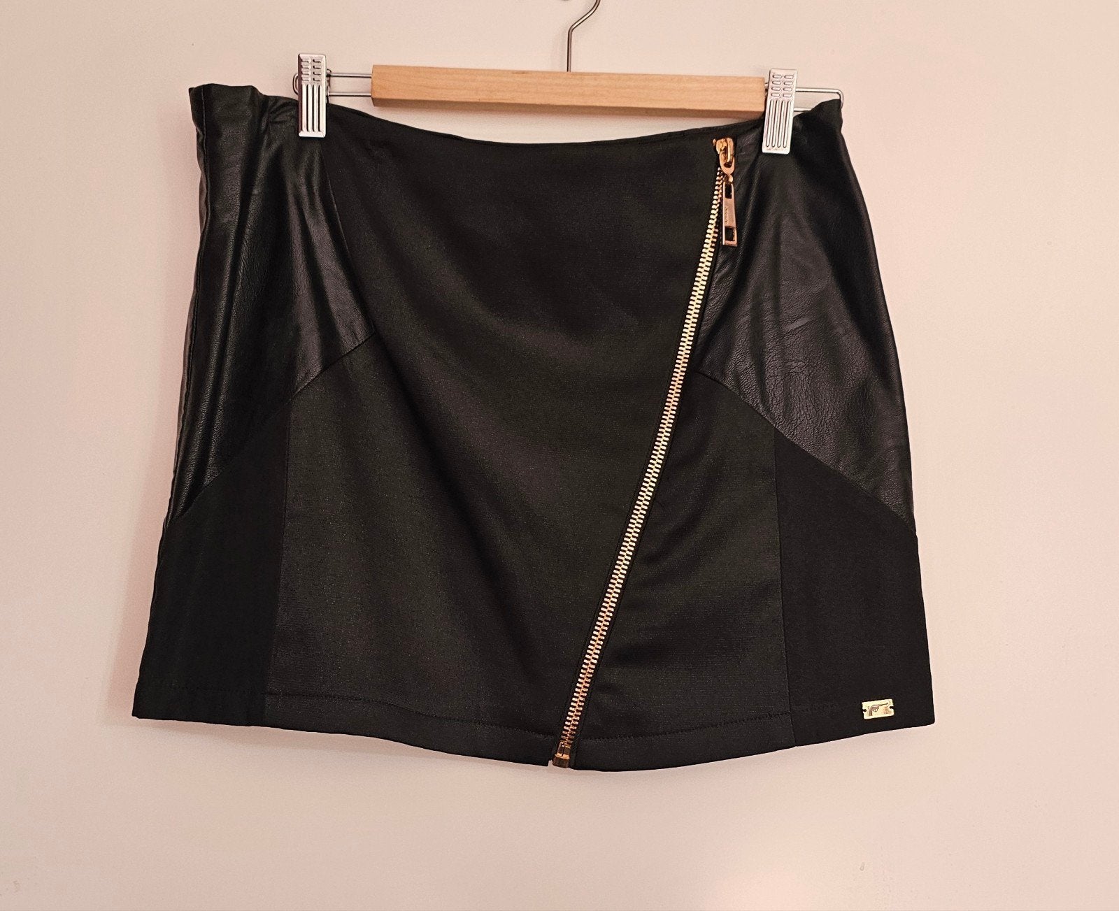 JOSH-V; PRACHTIGE ZWARTE ROK M € 25,-, Kleding | Dames, Maat 38/40 (M), Zwart, Ophalen of Verzenden, Zo goed als nieuw