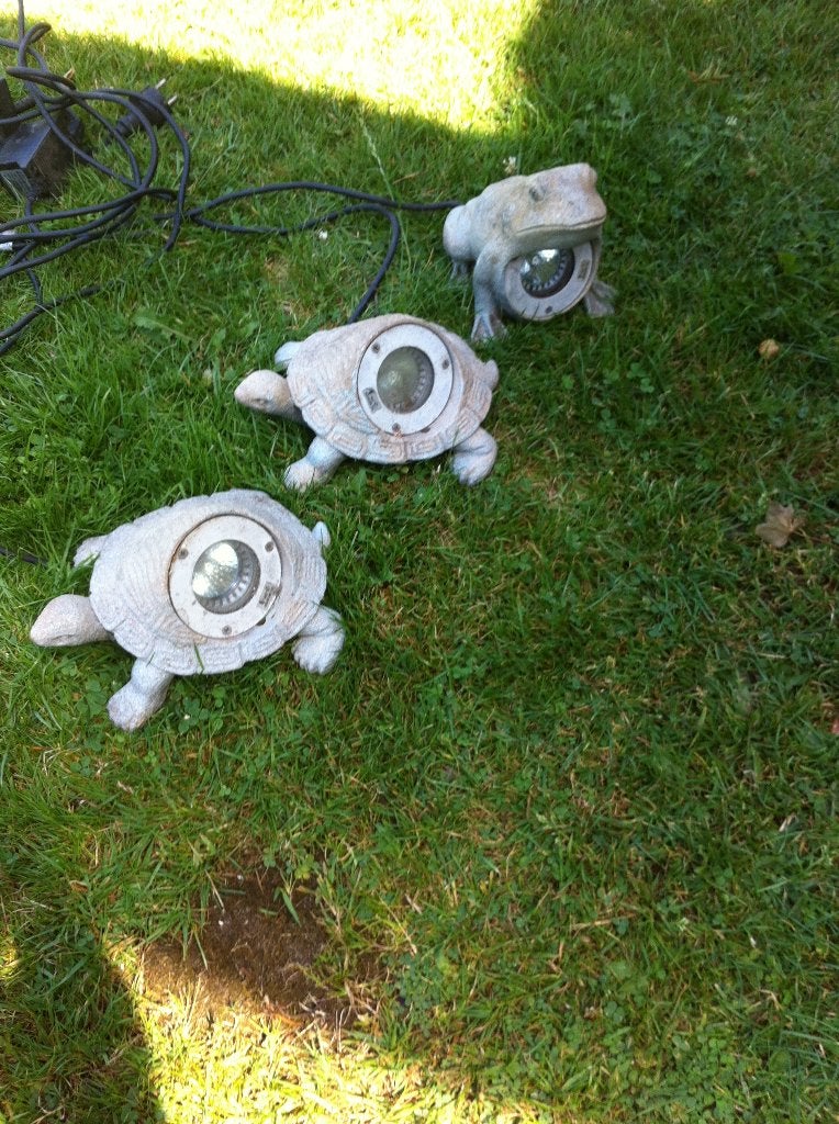 3 tuin lampjes beton schelp model incl transformat lampjes, Ophalen of Verzenden, Zo goed als nieuw, Buitenspot, Overige materialen