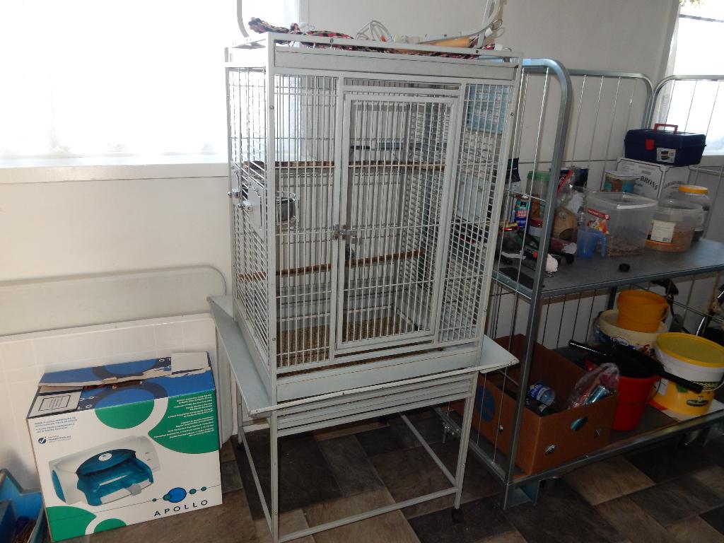 kooi, Dieren en Toebehoren, Vogels | Hokken en Kooien, Ophalen of Verzenden, Zo goed als nieuw, Metaal, Vogelkooi
