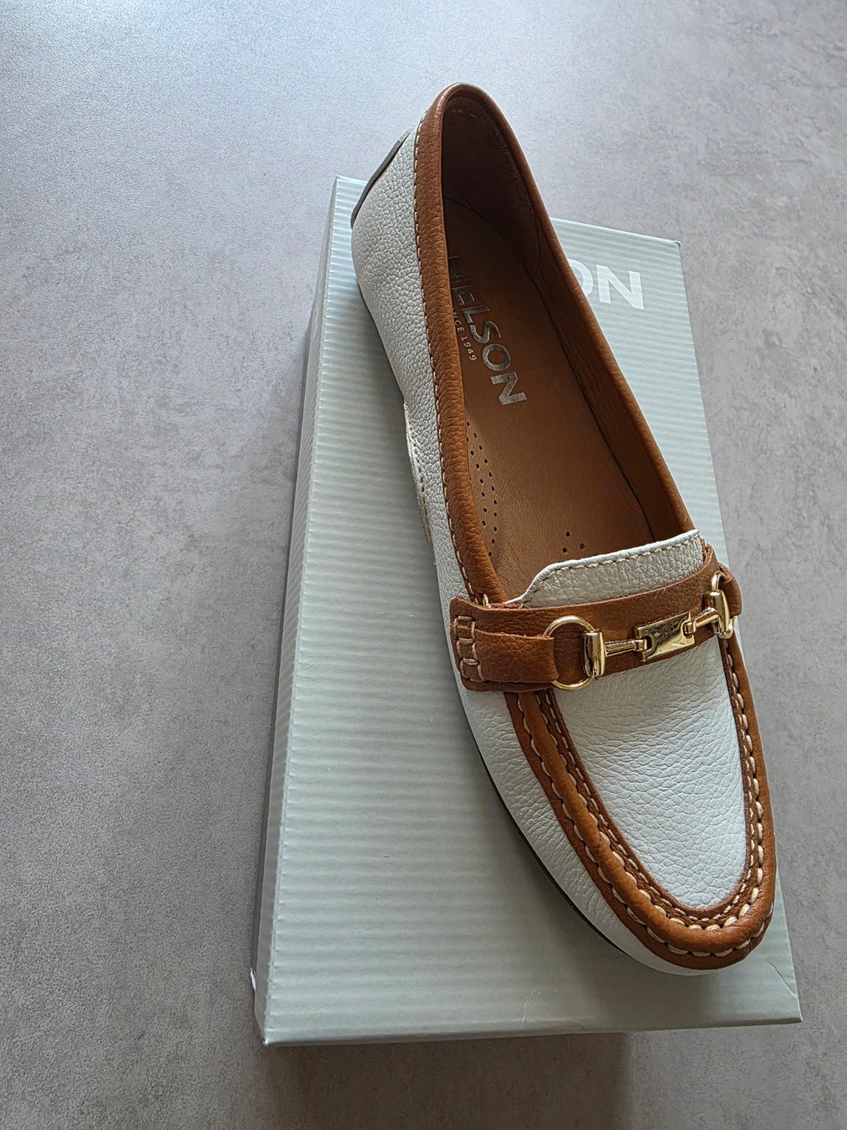 Nieuwe Nelson schoenen, Ophalen, Pumps, Beige, Nieuw