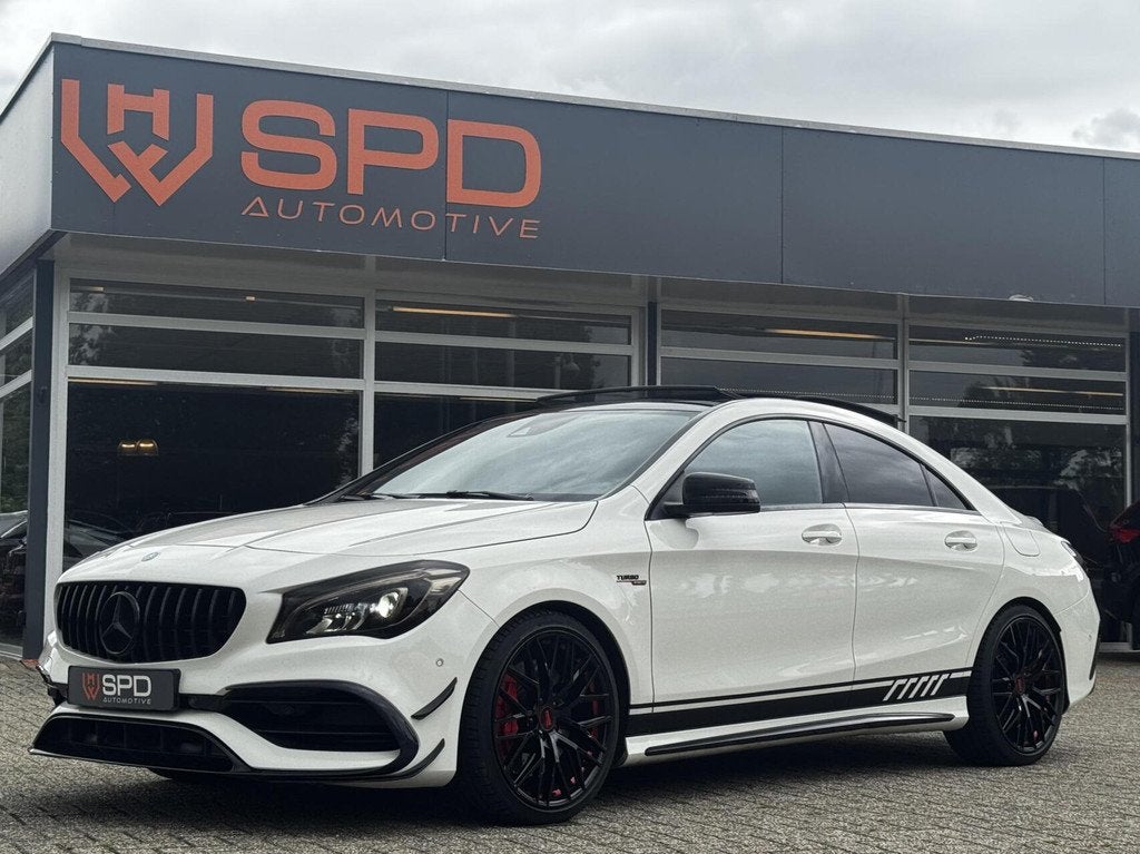 Mercedes CLA-klasse AMG 45 4MATIC|Pano|Performance|19"|381PK, Auto's, Mercedes-Benz, Automaat, CLA, Gebruikt, 4 cilinders
