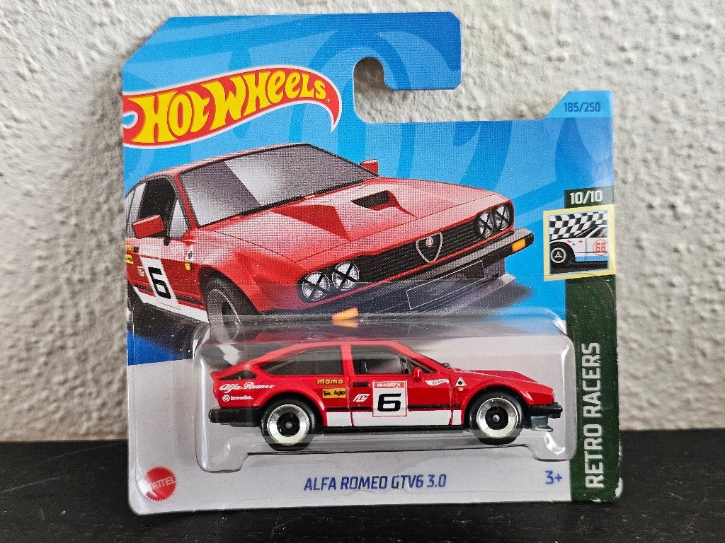 Hot Wheels Alfa Romeo GTV6 3.0 rood HotWheels, Overige merken, 1:50 of kleiner, Auto, Verzenden