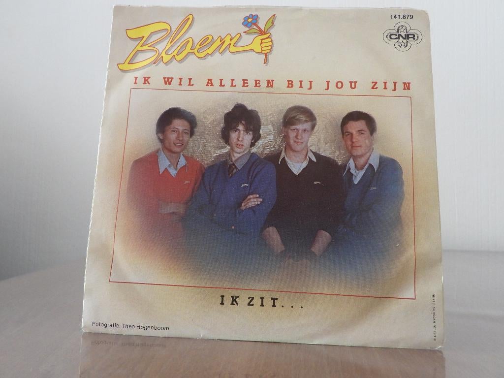 Bloem – Ik Wil Alleen Bij Jou Zijn - Ik zit... 1982, Ophalen of Verzenden, Gebruikt, Pop, Single