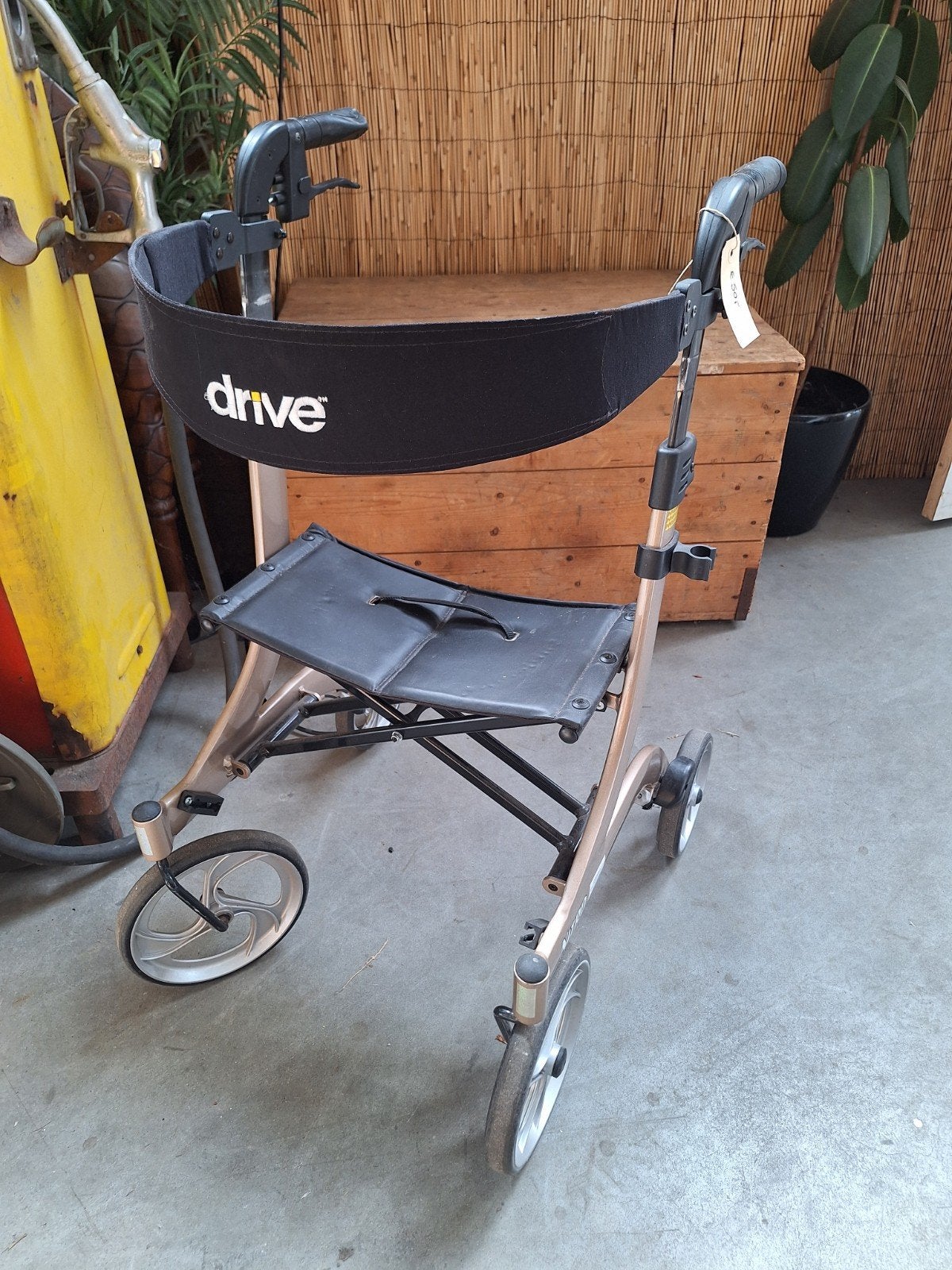 Drive rollator, Ophalen