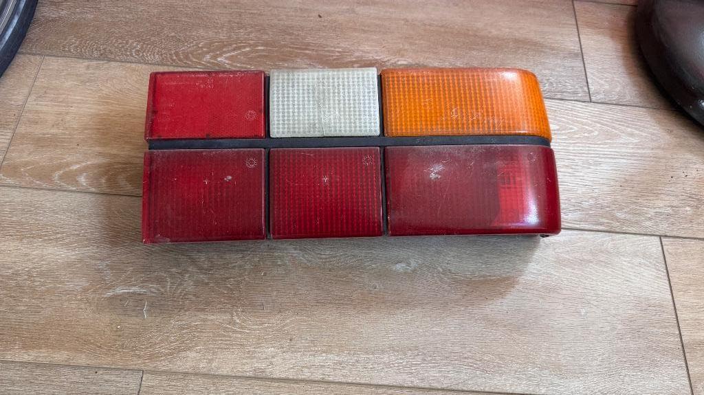 Volvo 744 achterlicht rechts, Auto-onderdelen, Ophalen of Verzenden, Gebruikt, Volvo
