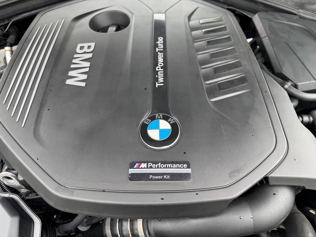 BMW 3-serie Touring 340i High Exe LCI M Sport Pano Performan, Automaat, Achterwielaandrijving, Euro 6, Alcantara