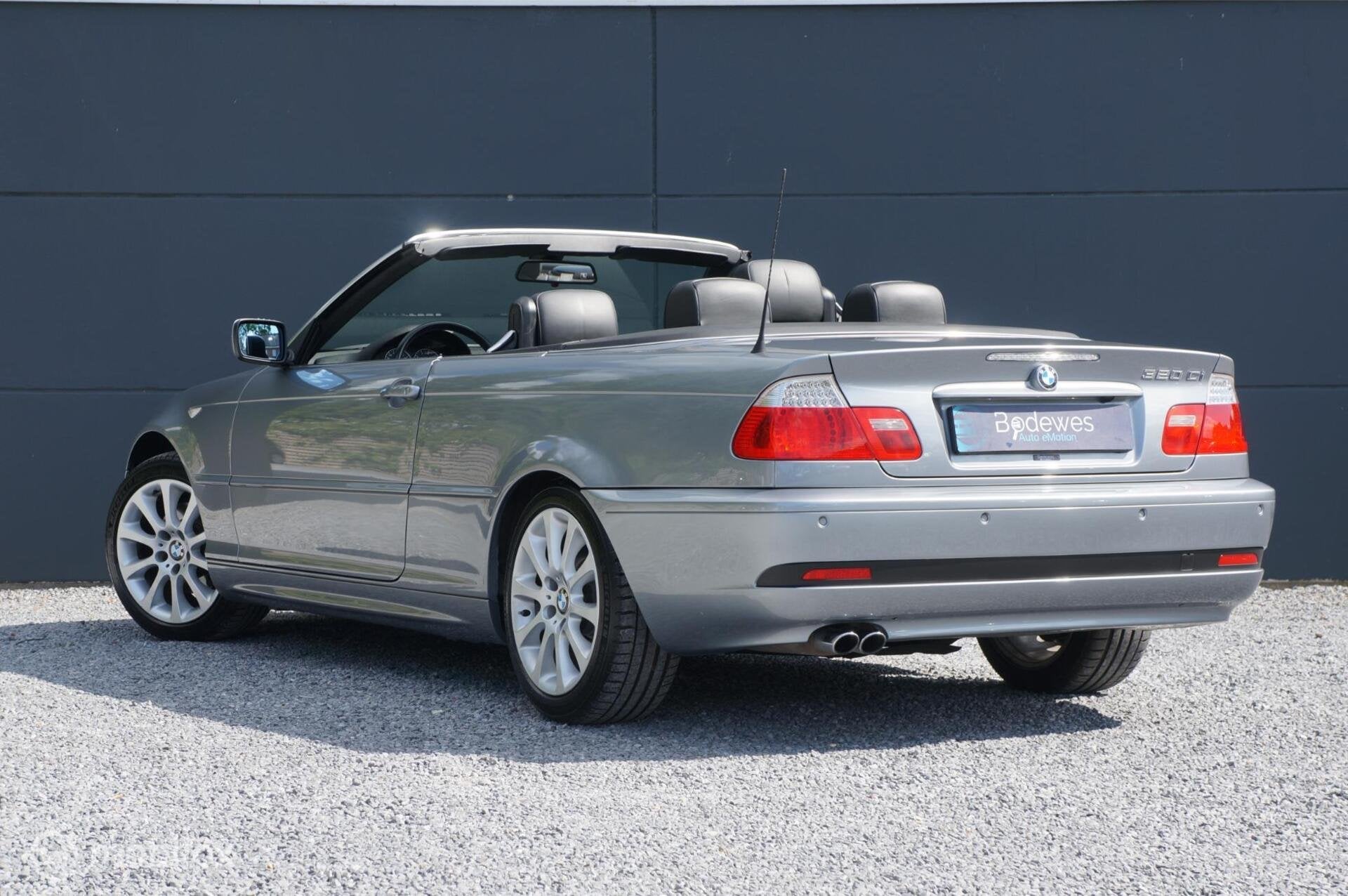 BMW 3-serie Cabrio 320Ci Aut. Special Executive Org NL Mooi, Auto's, BMW, Achterwielaandrijving, Gebruikt, Zwart, Cabriolet