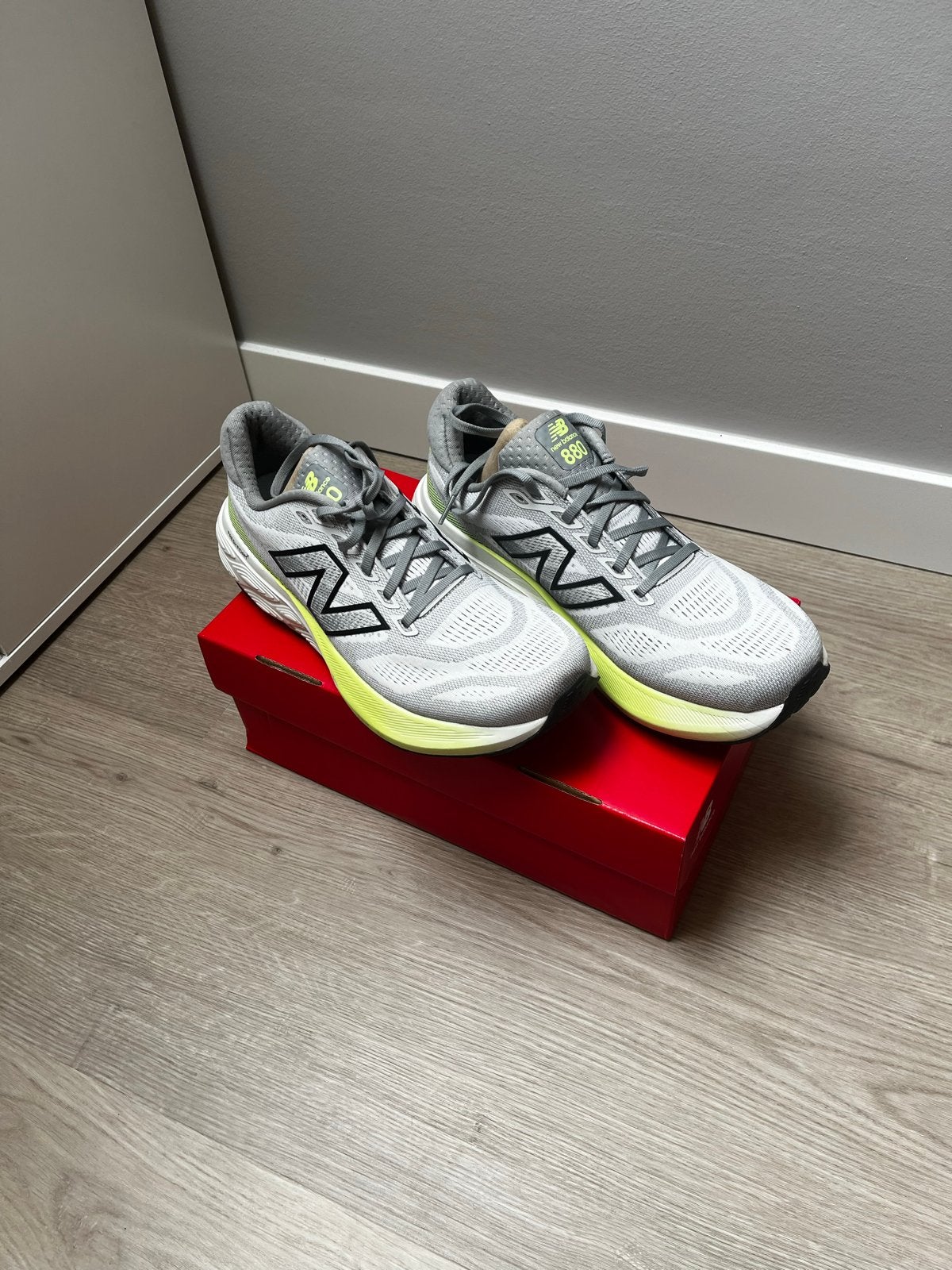 New Balance Fresh Foam 880 hardloopschoenen, Kleding | Heren, Ophalen, Nieuw, Overige maten, Hardlopen of Fietsen