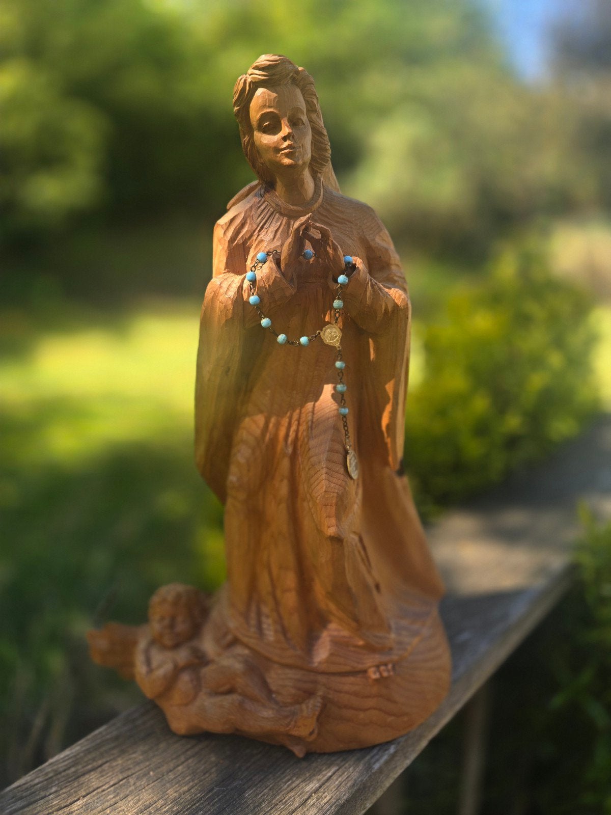 Oud houten beeldje, Maria met rozenkrans, 36,5 cm hoog, Ophalen of Verzenden