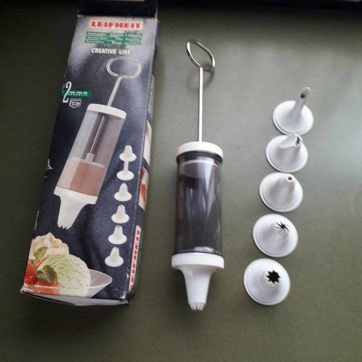 Leifheit Garneerspuit Cake Decoratie Set - Nieuw in Doos, Ophalen, Nieuw