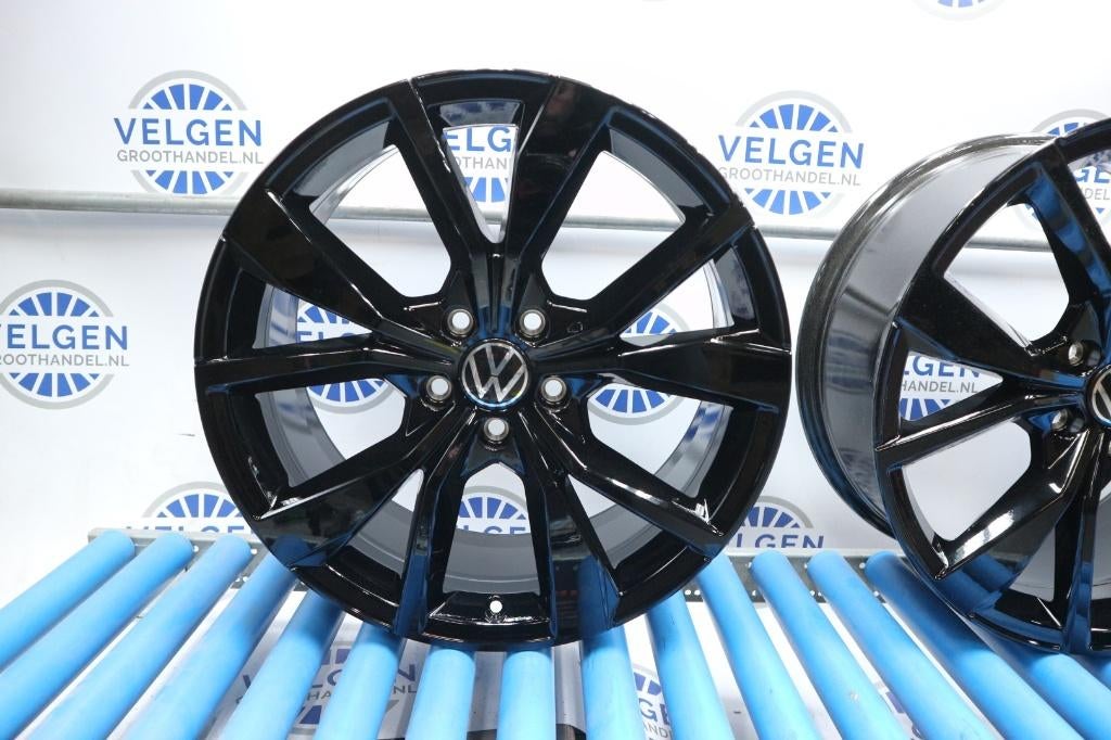 19 inch originele VW T-Roc A11 AC7 Misano 5x112 nieuwstaat, 19 inch, Velg(en), -, -