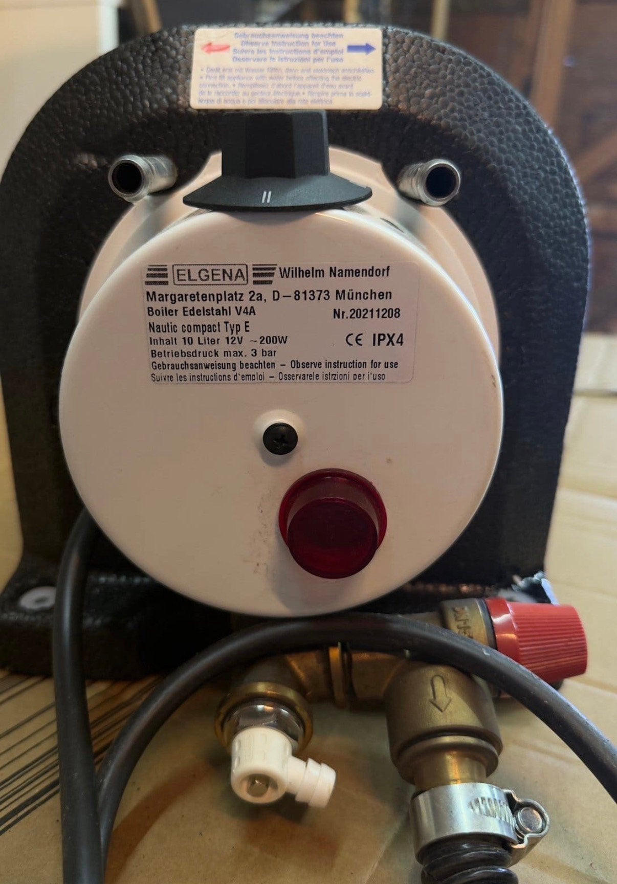 ELGENA Nautic Compact Type E 10 liter 12V boiler, Watersport en Boten, Ophalen, Zo goed als nieuw, Kombuis en Sanitair