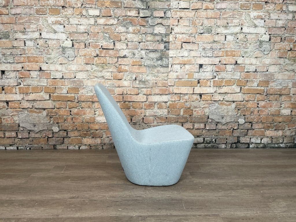 Vitra Monopod lichtblauw bij TheReSales, Ophalen, Minder dan 50 cm, Minder dan 75 cm, Design