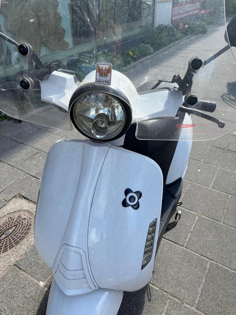 AGM Swan te koop (niet rijdend), Ophalen, Gebruikt, Overige typen, Overige merken
