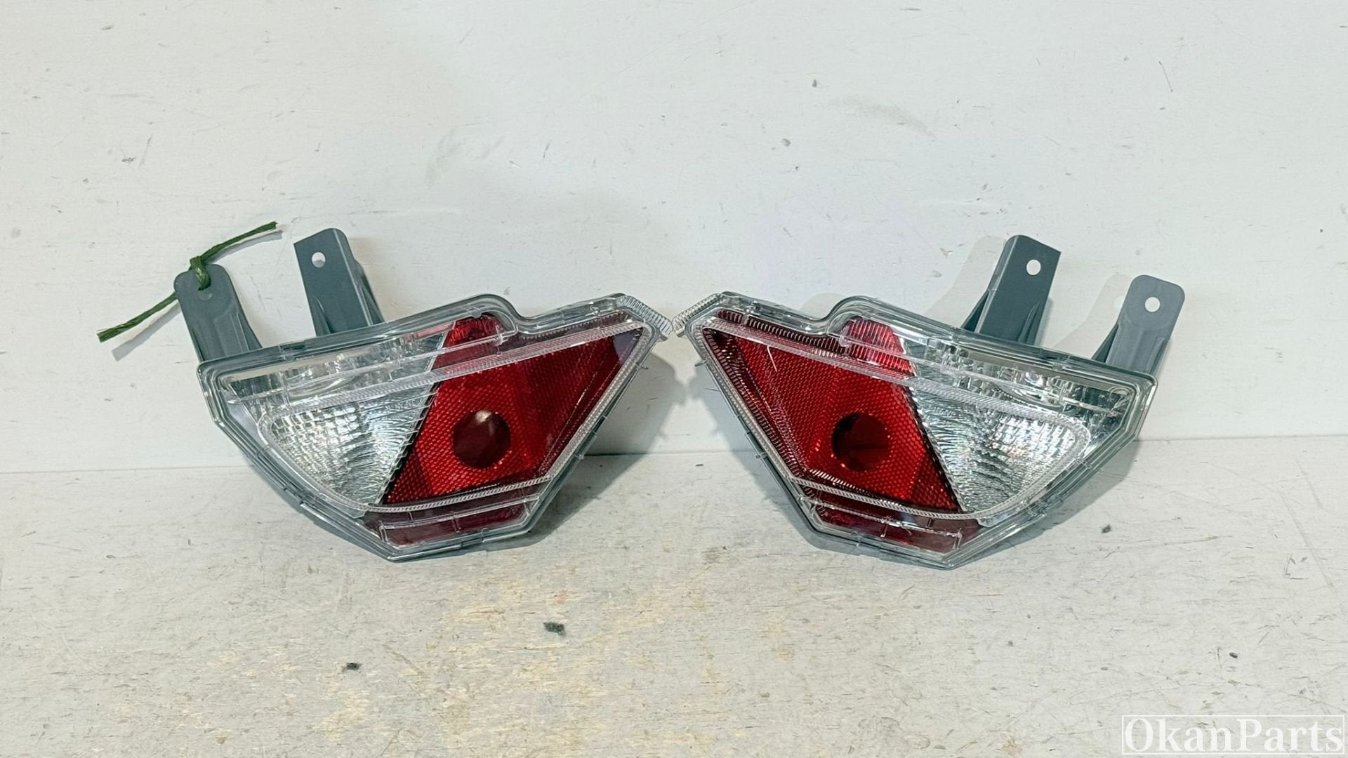 Toyota Rav4 IV rechter achter bumperverlichting rechts links