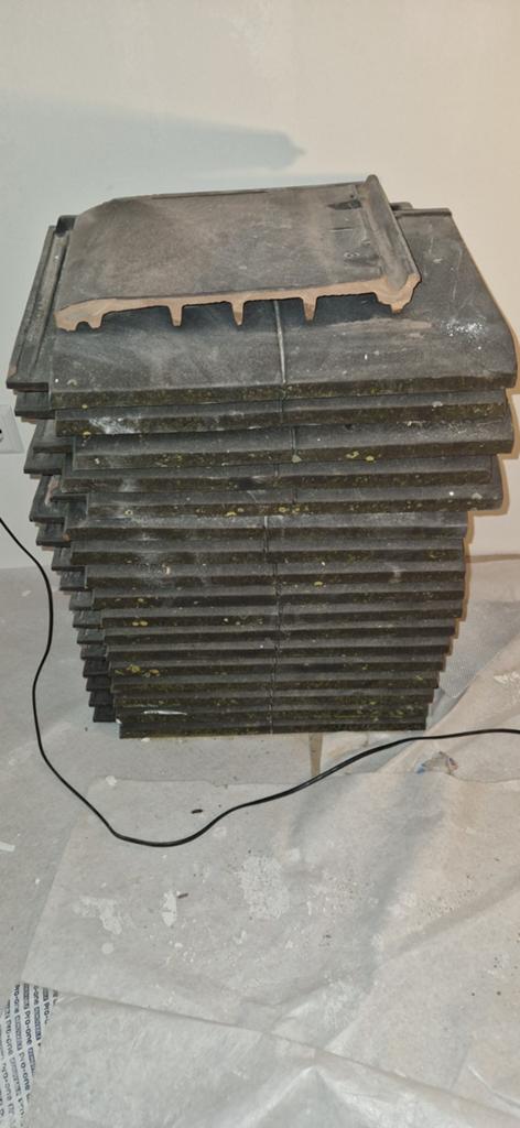 Gebruikte dakpannen, grijs, ca. 10-15 m², Ophalen, Steen of Klei, Dakpannen, Grijs