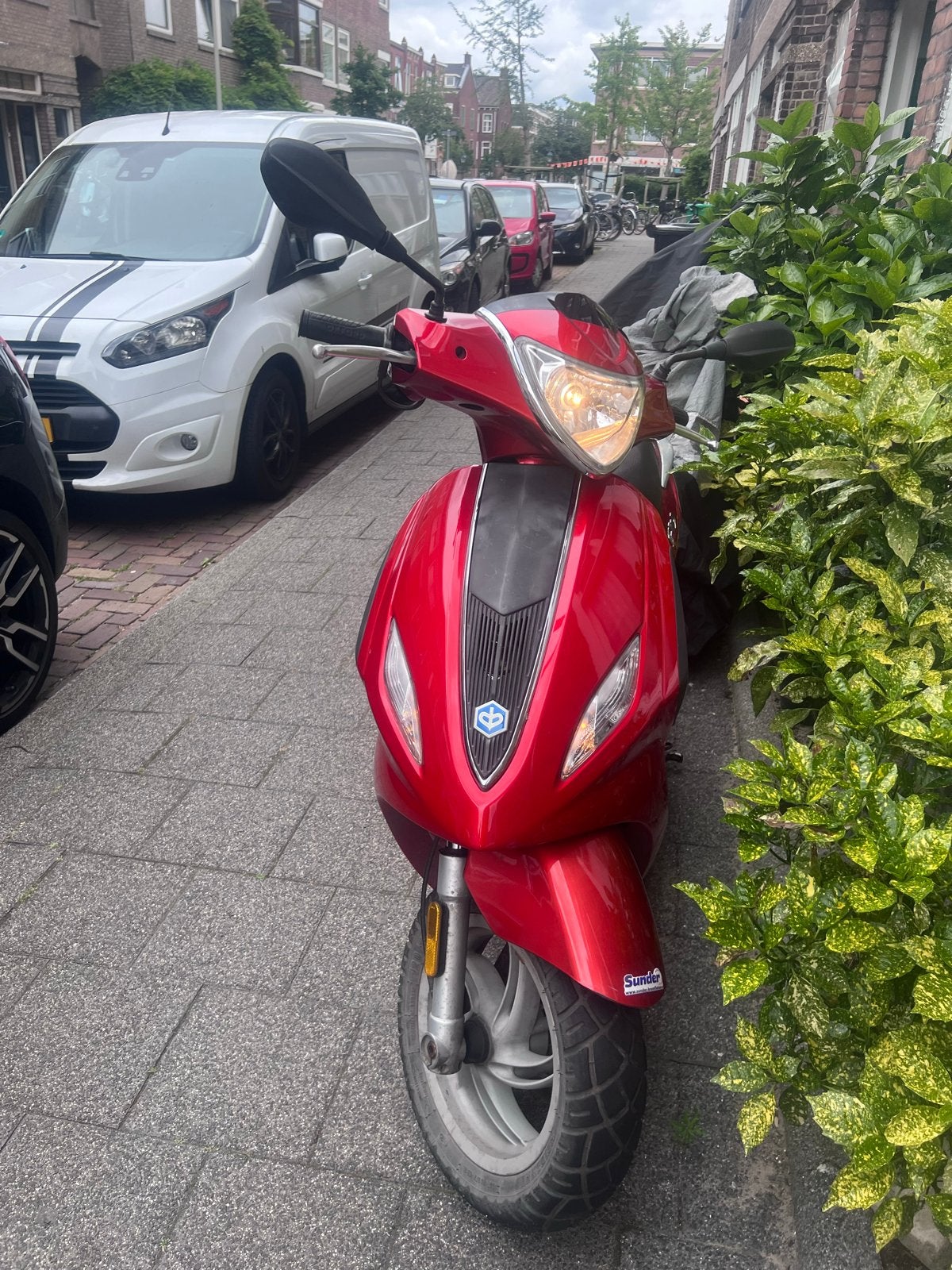 Piaggio Zip Scooter - Zo goed als nieuw, slechts 2x gebruikt, Ophalen of Verzenden, Zo goed als nieuw, Piaggio