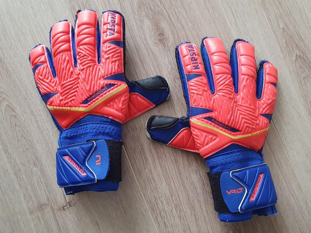 Kipsta keeperhandschoenen (mt.5) SCHOOLVOETBAL, Ophalen, Gebruikt, Handschoenen