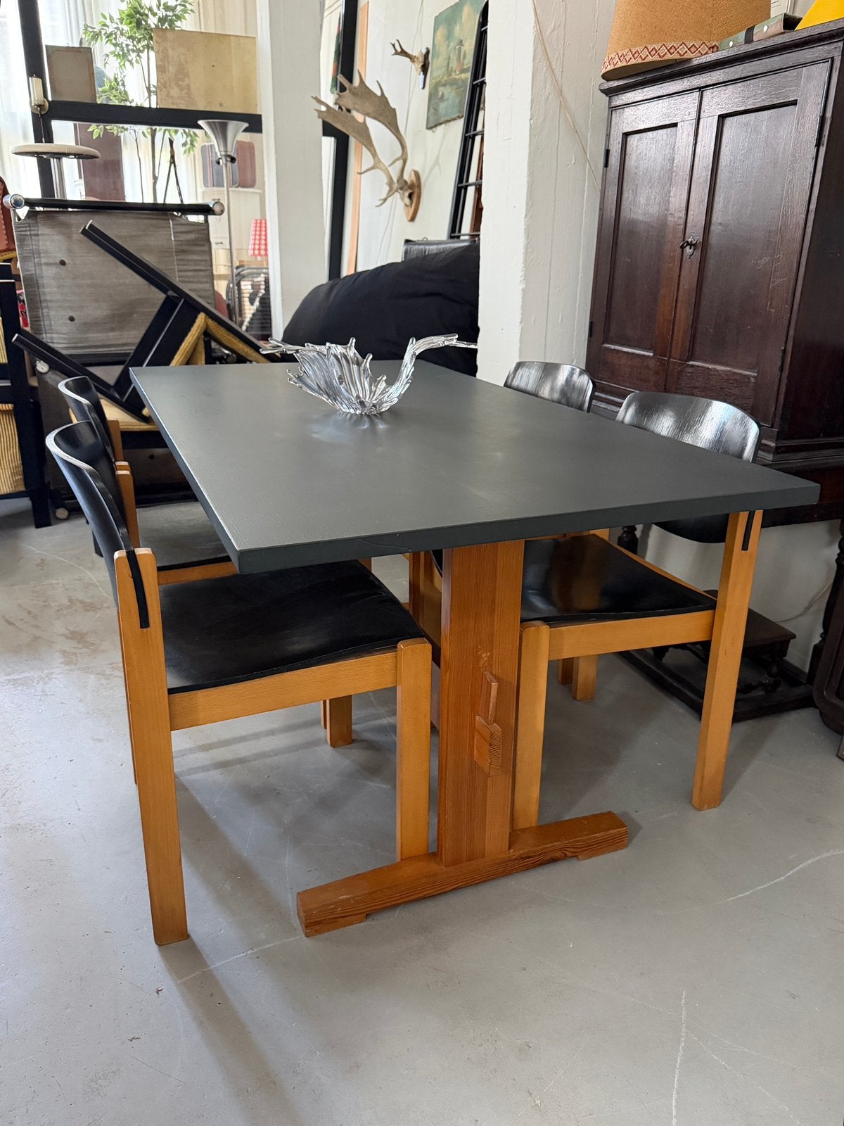 Shaker style eettafel met Kusch+Co stoelen, vintage tafel, Ophalen