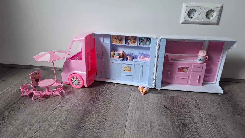 Roze (barbie) IJscowagen Speelset met Accessoires, Ophalen, Zo goed als nieuw