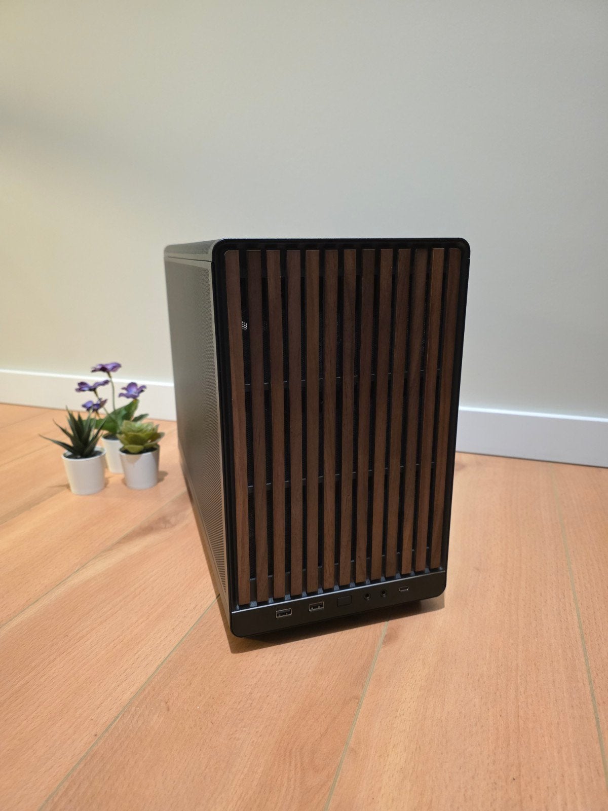 Compacte Gaming PC: RX 9070 XT, Ryzen 5 7600X, 32GB DDR5, Computers en Software, 32 GB, Zo goed als nieuw, 2 TB, Gaming