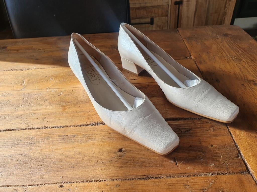 Trouwschoenen, Wit, Schoenen, Ophalen of Verzenden, Zo goed als nieuw