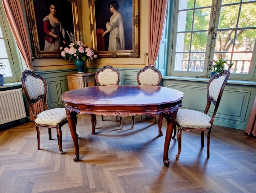 Klassieke Franse château eetkamerset – tafel met 4 stoelen, Antiek en Kunst, Ophalen