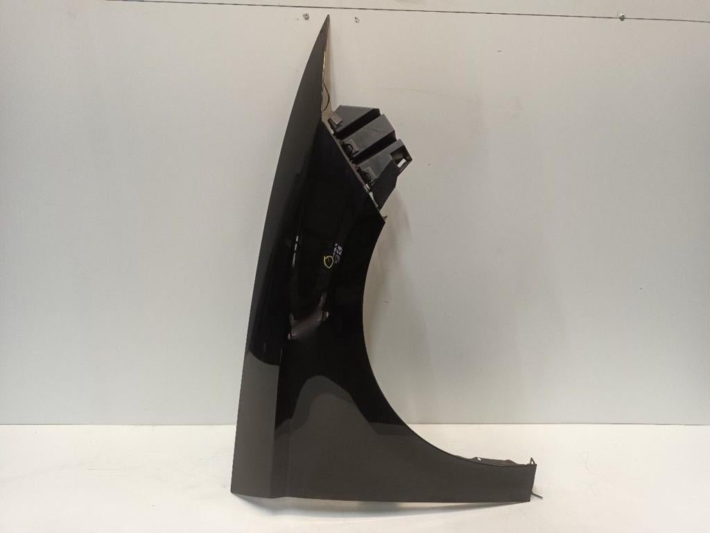 Spatbord rechts voor Seat Leon, Onderdelen@venauto.nl, Van der Ven Autorecycling B.V., Gebruikt, Ettenseweg 76, 4706 PB Roosendaal, The Netherlands
