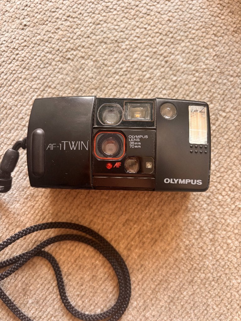 Olympus AF-1 Twin compact camera, Ophalen of Verzenden, Gebruikt, Compact, Olympus