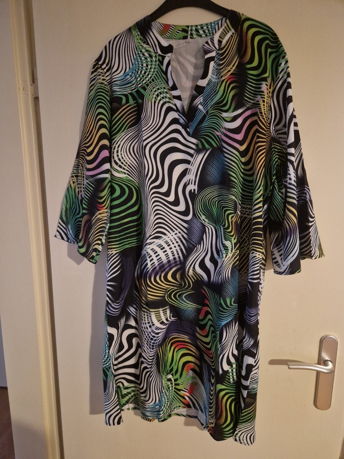 Te koop: groene tuniek, Ophalen of Verzenden, Zo goed als nieuw, Groen, Blouse of Tuniek