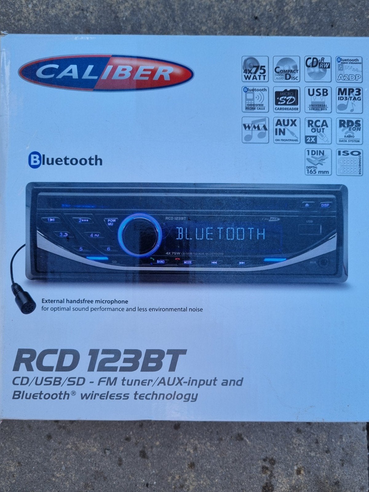 Autoradio met Bluetooth, USB en AUX - Caliber RCD 123BT, Ophalen of Verzenden, Zo goed als nieuw