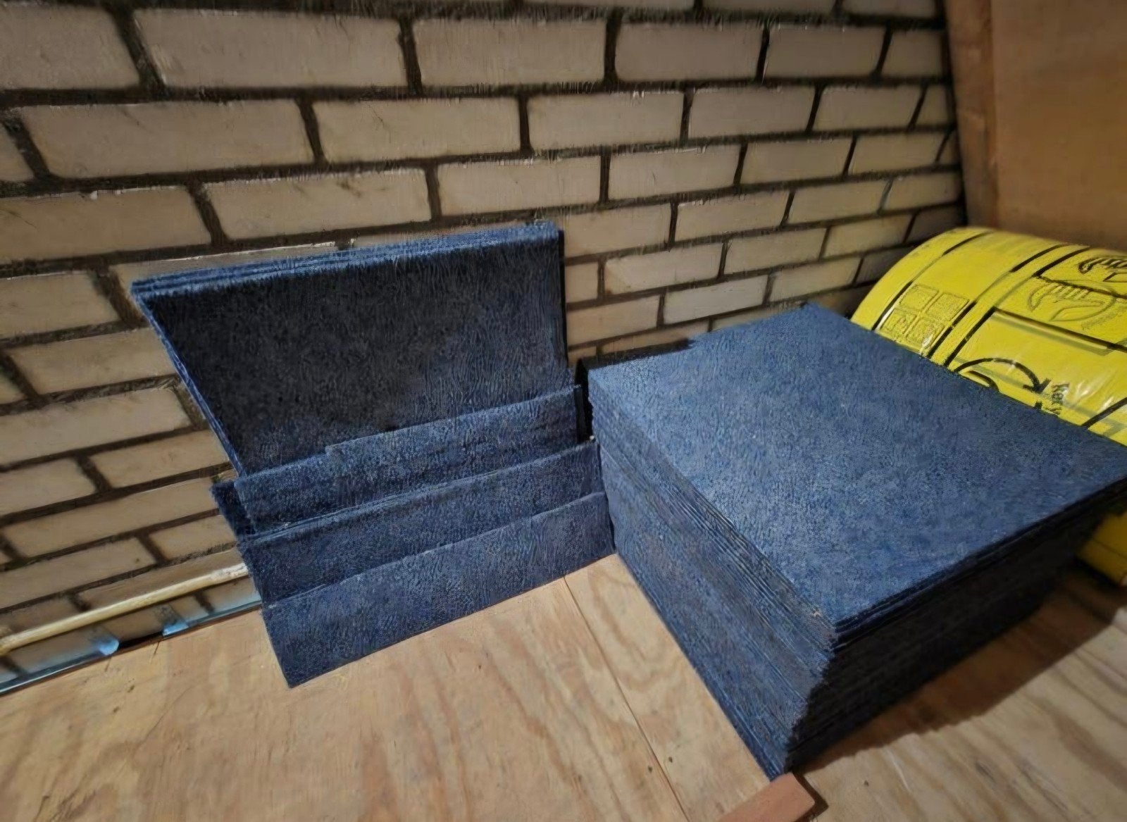 54 tapijttegels 50x50 cm + 13 reststukken, Ophalen, 50 tot 100 cm, Blauw, Vierkant
