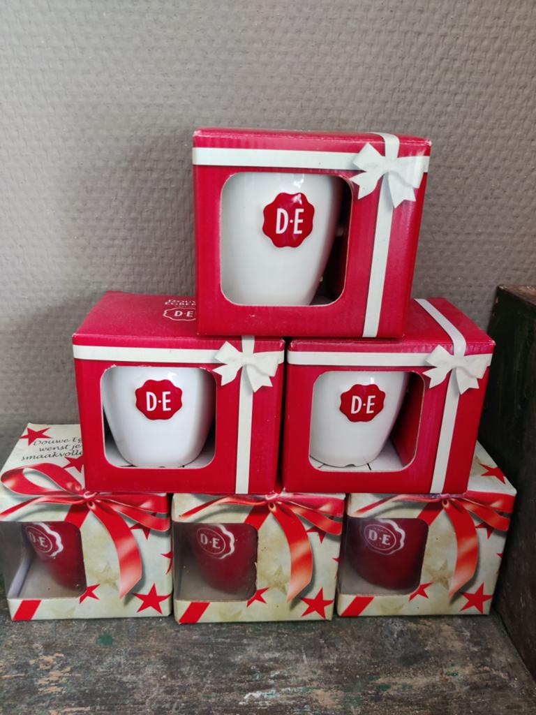 Douwe Egberts., Ophalen