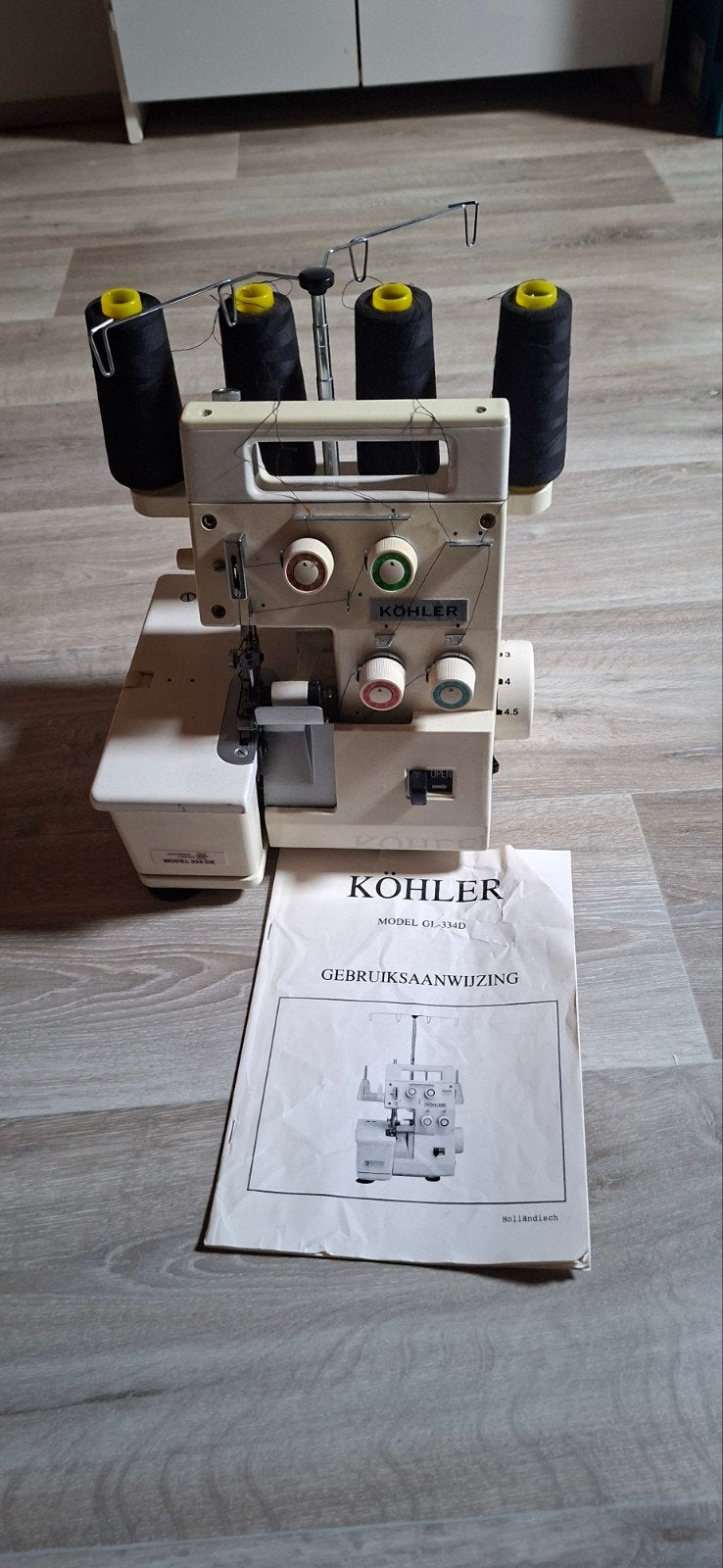 Köhler GL-334D Lockmachine - Weinig gebruikt, Hobby en Vrije tijd, Ophalen, Gebruikt, Lockmachine, Overige merken