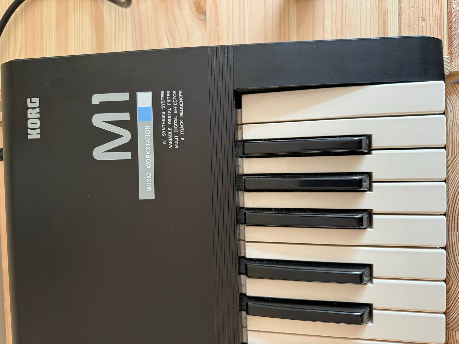 Korg M1 Music Workstation Synthesizer - Vintage Keyboard, Ophalen, Korg, Midi-aansluiting, 61 toetsen