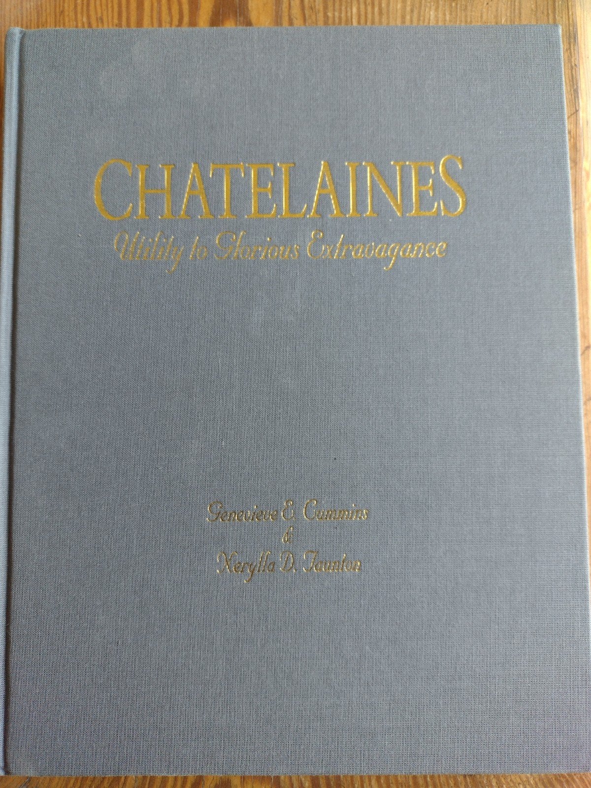 zeldzaam boek  - Chatelaines - G. Cummins ISBN 1851492062, Ophalen, Genevieve E. Cummins