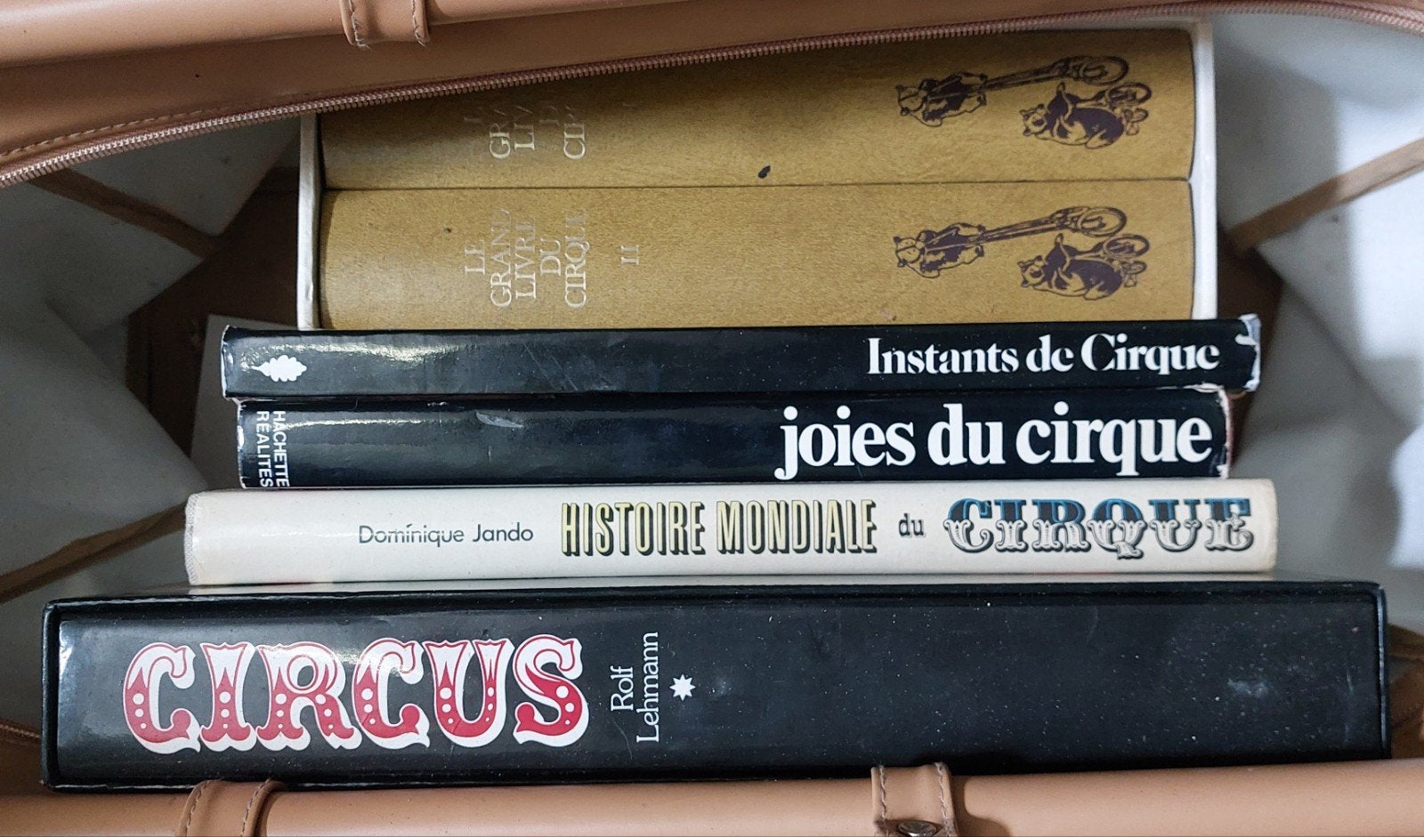 historische circus boeken Circus boeken  tel 0651733181, Verzamelen, Ophalen