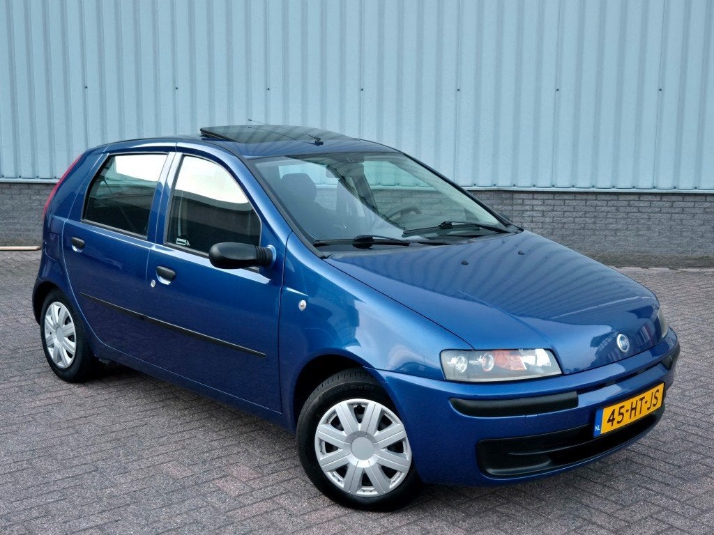 Fiat PUNTO 1.2 16V Automaat Airco Nieuwe APK 108.000 km NAP, Auto's, 15 km/l, Gebruikt, 4 cilinders, Origineel Nederlands