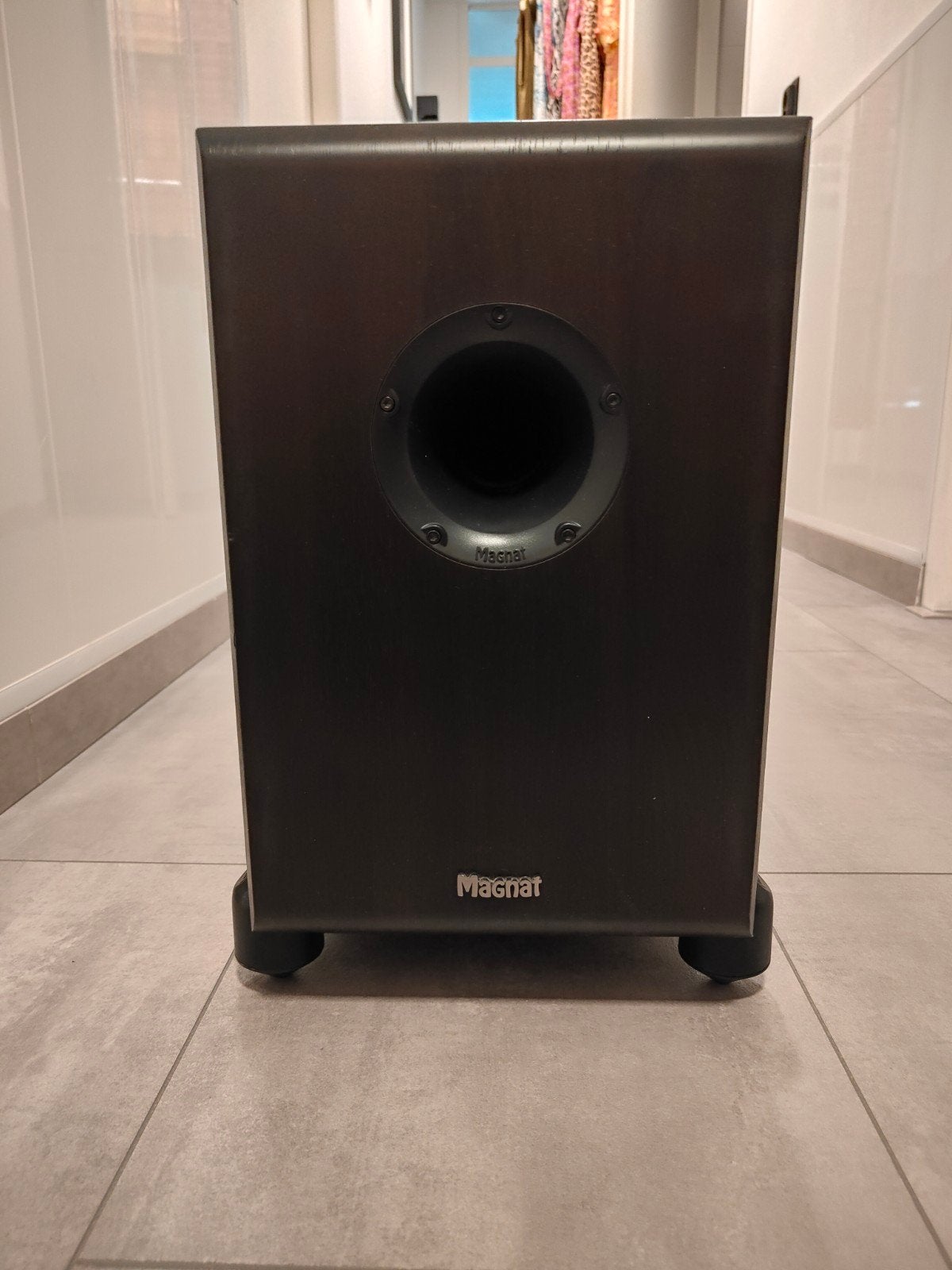 Magnat Betasub 20A Subwoofer - Krachtige Baservaring, Audio, Tv en Foto, Luidsprekers, Subwoofer, Magnat, Ophalen of Verzenden