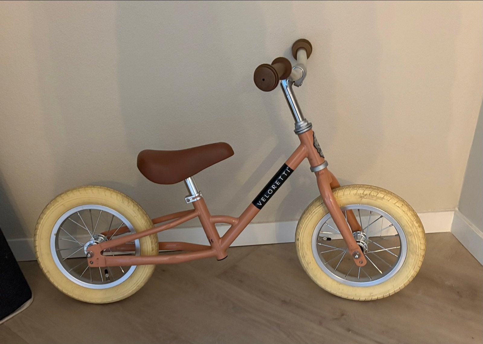 Veloretti loopfiets, Ophalen, Gebruikt, Velgrem, 16 tot 20 inch