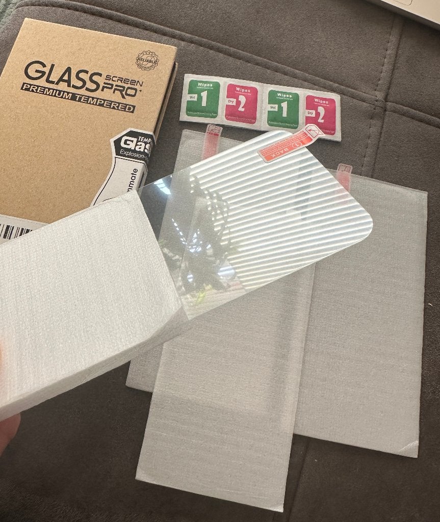 Full Cover Shockproof Glass screenprotector iPhone 15 plus, Telecommunicatie, Ophalen of Verzenden, Nieuw, IPhone 14 Plus, Frontje of Cover