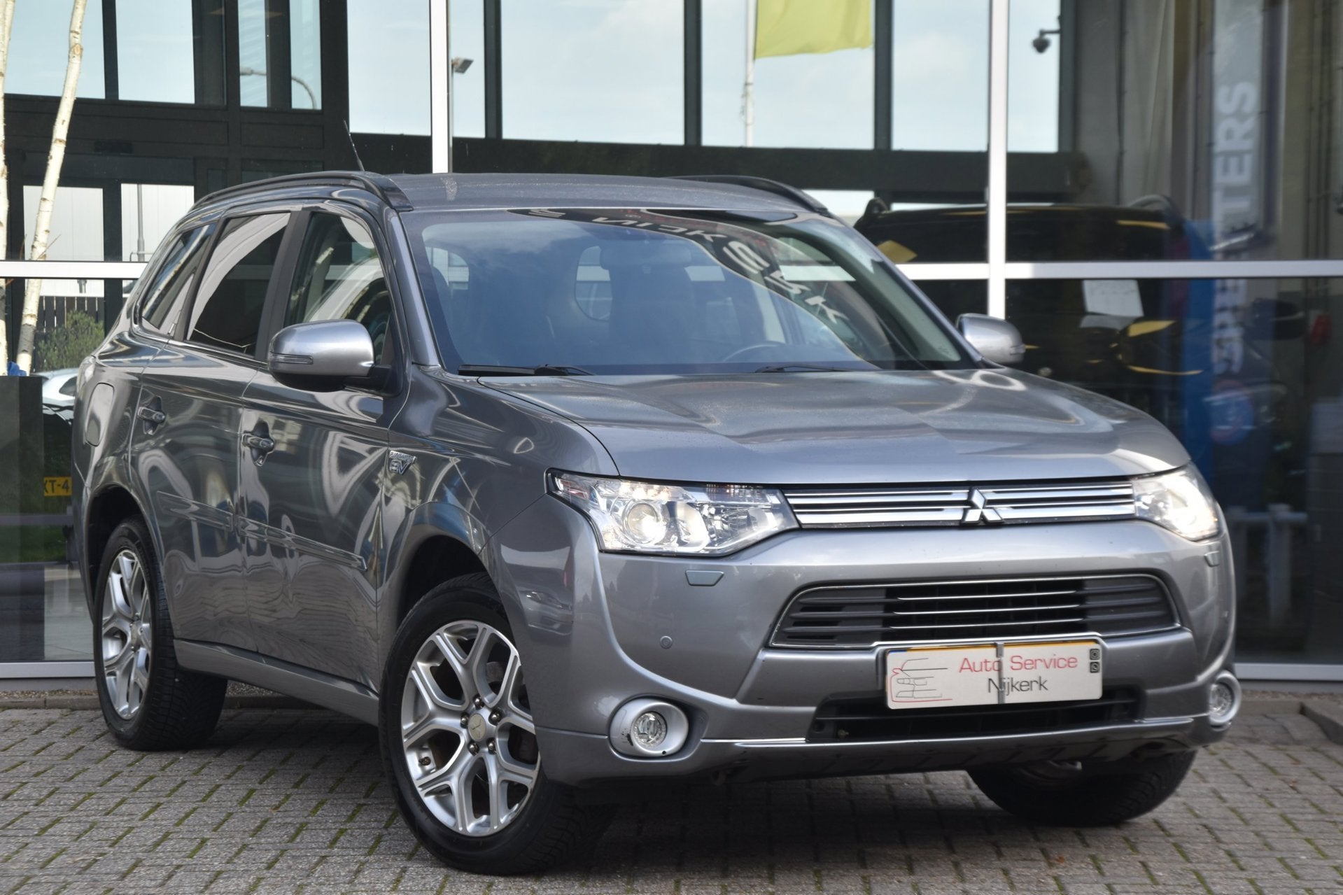 Mitsubishi Outlander 2.0 PHEV Executive | 4WD | Navi | Camer, Zwart, 4 cilinders, Vierwielaandrijving, Hybride Elektrisch/Benzine