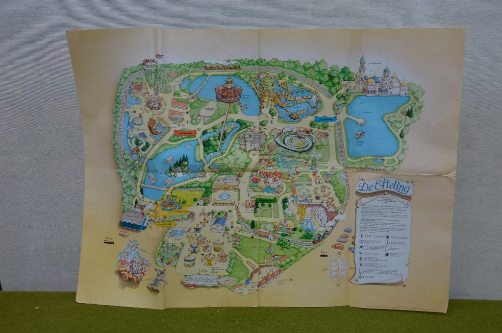 Oude Efteling plattengrond uit 1987 met de oude ingang West, Ophalen of Verzenden, Gebruikt, Gebruiksvoorwerp