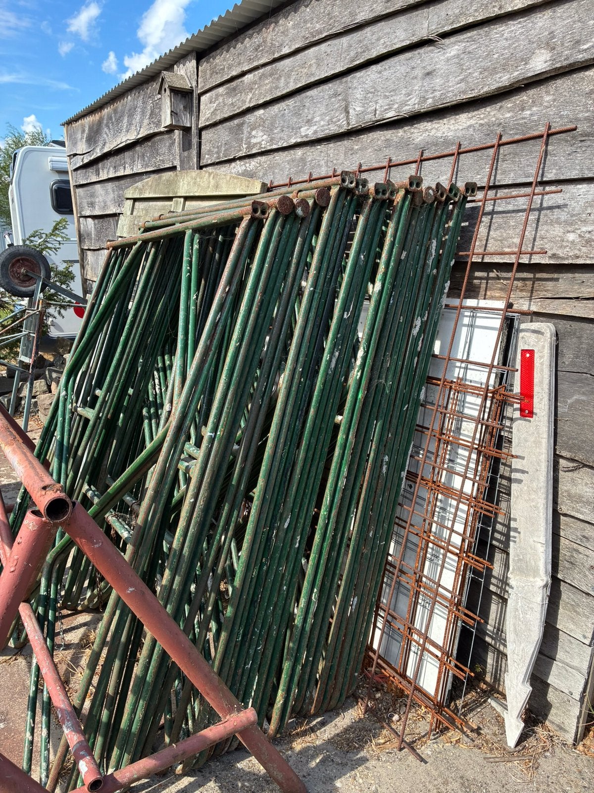 12 klapschragen  160cm hoog, Ophalen, Gebruikt